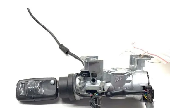Volkswagen Golf V Ignition lock 1K0905851