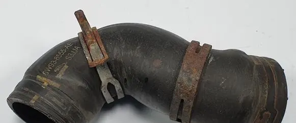 Land Rover Range Rover L322 Engine coolant pipe/hose 8W93-8555-AE