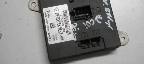 Mercedes-Benz E W211 Comfort/convenience module 2115452132