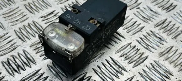 Volkswagen Sharan Coolant fan relay 357919506
