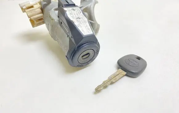 Toyota Yaris Ignition lock 45020521 8978352010 7863B