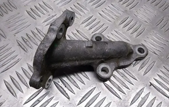 Toyota Auris E180 Other exhaust manifold parts 