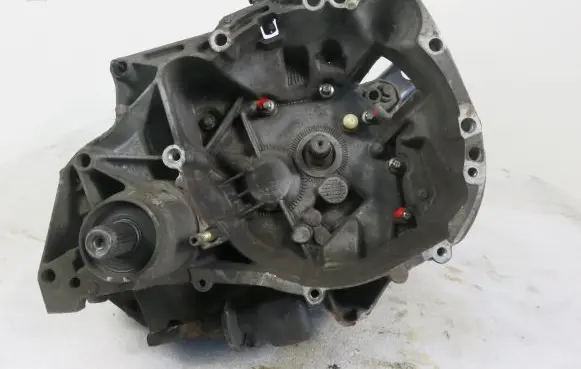 Renault Clio II Manual 6 speed gearbox JB1513