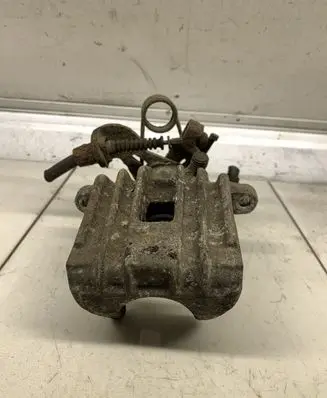 Audi A4 S4 B6 8E 8H Rear brake caliper