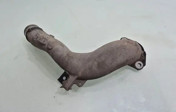 Mazda CX-7 Intercooler hose/pipe 