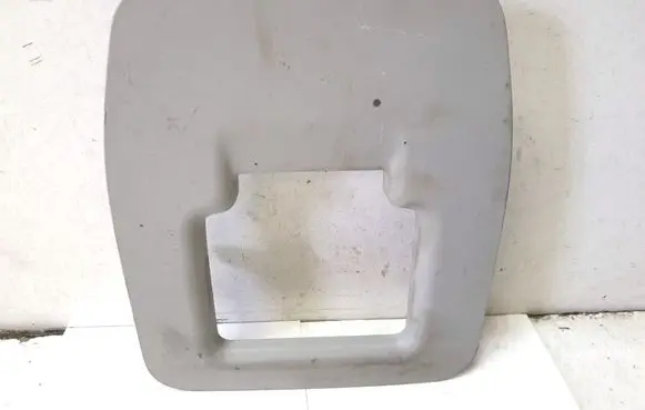 Toyota RAV 4 (XA40) Seat belt height adjuster 7313742010