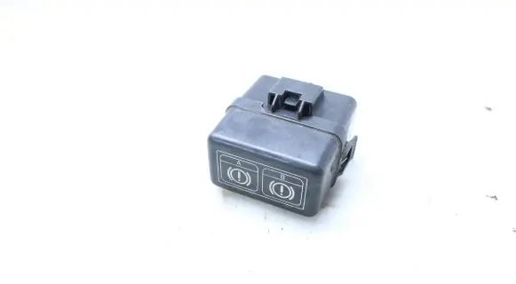 Mitsubishi Pajero Fuse box set 0568002920