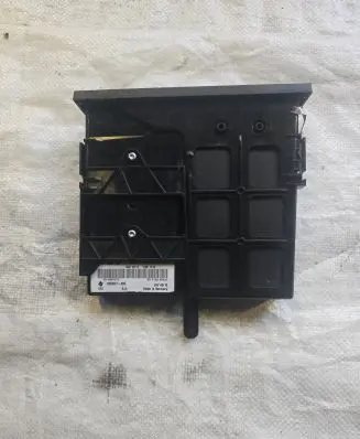 Volkswagen Golf VI Head unit multimedia control 5N0035341D 1000003005