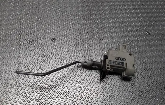 Audi A3 S3 A3 Sportback 8P Fuel tank cap lock 8P4862153