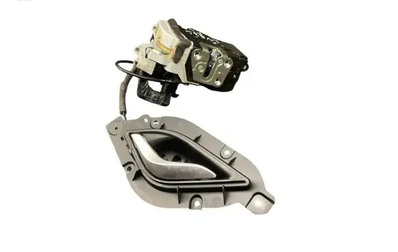 Hyundai i20 (PB PBT) Front door lock