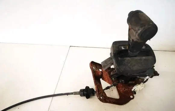 Hyundai Matrix Gear shifter/selector