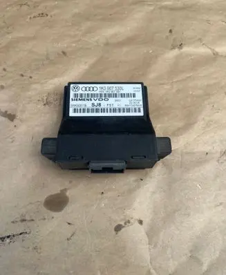 Volkswagen Caddy Gateway control module 1K0907530L 5WK50011B 1K0907951