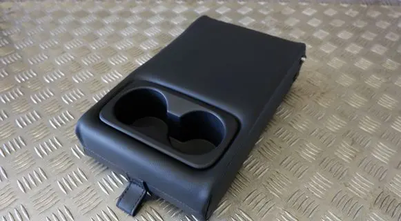 Hyundai Tucson IV NX4 Rear seat armrest 