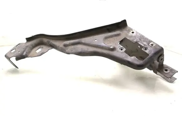 Headlight/headlamp mounting bracket