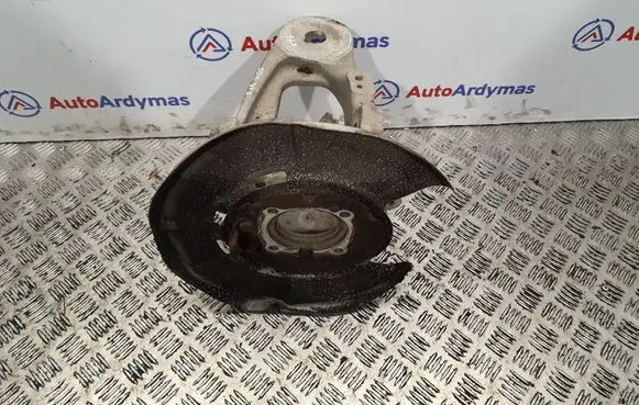 BMW X5 F15 Rear wheel hub 6877217 33326879101