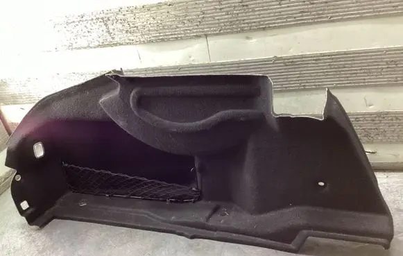 Trunk/boot lower side trim panel