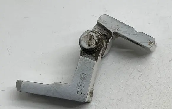 Volkswagen Caddy Front door upper hinge 6Q0831401C