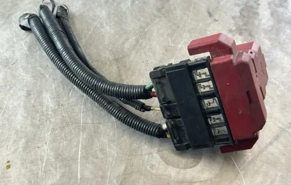 Nissan X-Trail T31 Positive wiring loom 