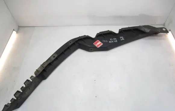 Skoda Octavia Mk2 (1Z) Front bumper mounting bracket 1Z0807183