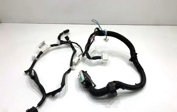Nissan Pulsar Front door wiring loom 241243ZL0D