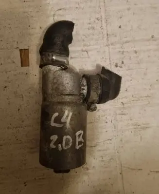 Audi 100 S4 C4 Idle control valve (regulator) 