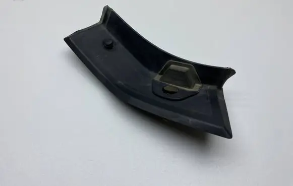 Mercedes-Benz C W204 Other trunk/boot trim element A2046933533