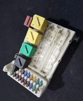 Ford Mondeo MK II Fuse box set 93bg14k150ad