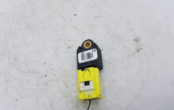 Toyota Auris 150 Airbag deployment crash/impact sensor 5983102080
