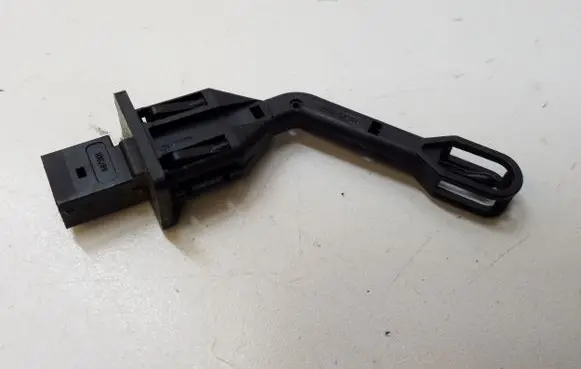 Chrysler Town u0026 Country V Interior temperature sensor 112763379