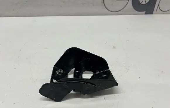 Alfa Romeo Stelvio Other engine bay part C400