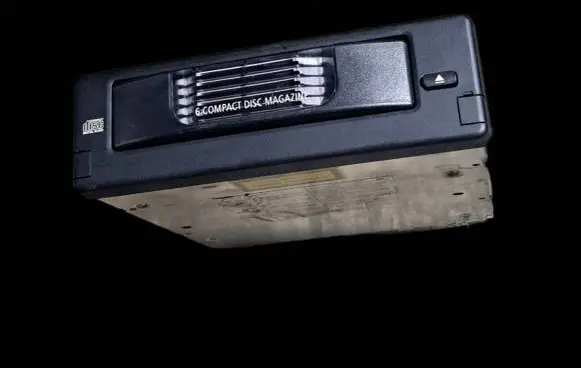 BMW 5 E60 E61 CD/DVD changer 6956939 920468 600651180866