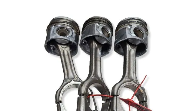 Peugeot 308 Piston with connecting rod S26309818 BH02 BHZ