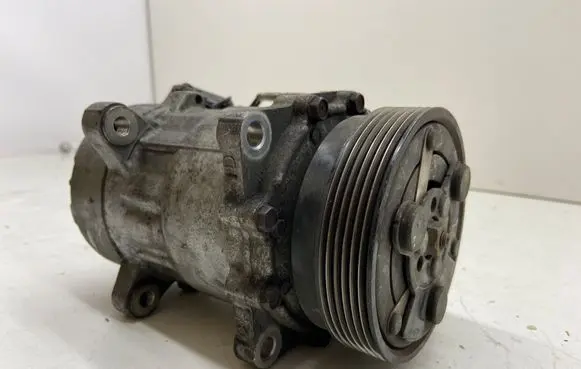 Volkswagen Caddy Air conditioning (A/C) compressor (pump) 7H0820803C SD7V16