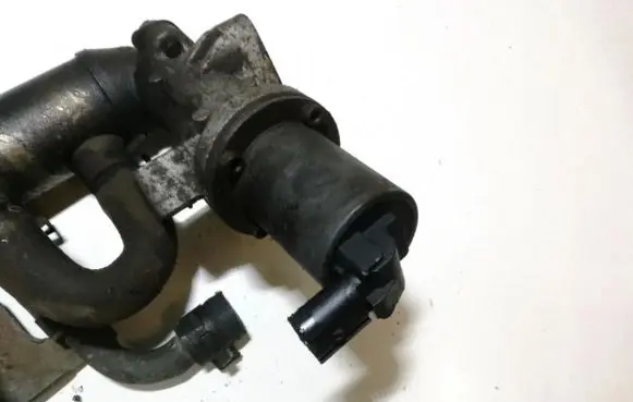 KIA Sorento EGR valve 2841c4a100