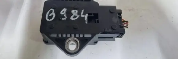 Mercedes-Benz E W211 ESP acceleration yaw rate sensor 0265005246 84100