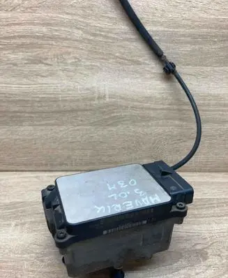 Mazda Tribute Cruise control unit/module YL8F9C735EE YL8F9C734EE