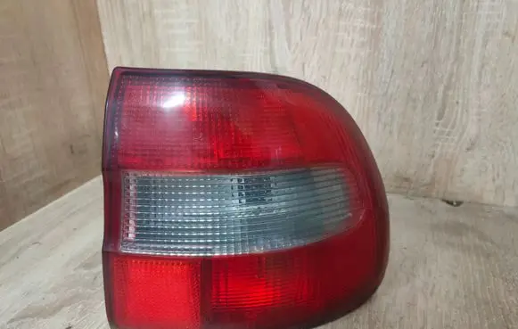 Volvo S40, V40 Rear/tail lights