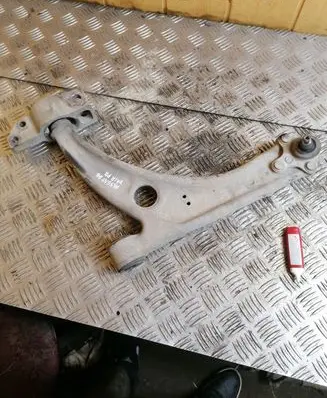 Volkswagen PASSAT B6 Front lower control arm/wishbone