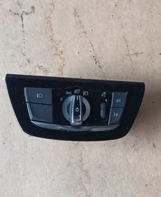 BMW 5 G30 G31 Light switch 9472968 3054967930409 18347910