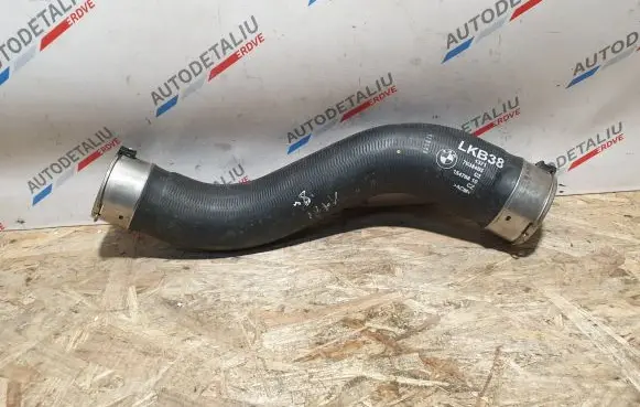 BMW 1 F20 F21 Intercooler hose/pipe 7638455 13717638455