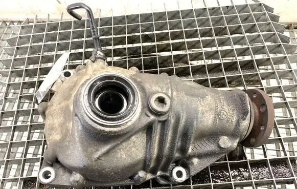BMW X1 E84 Front differential 7601767