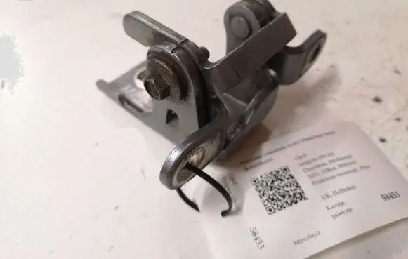 Opel Insignia A Front door upper hinge ES03A046574 A046574