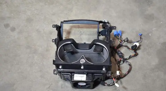 Mercedes-Benz GLS X167 Cup holder A1678101804