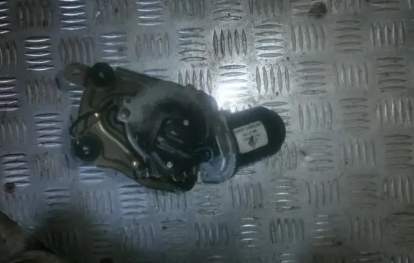 Opel Agila A Wiper motor wm21