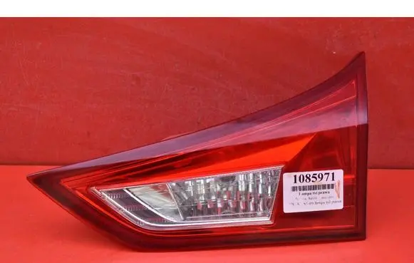 Toyota Auris E180 Rear/tail lights 02268