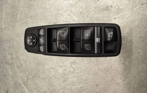 Mercedes-Benz R W251 Electric window control switch A2518300590 10001320