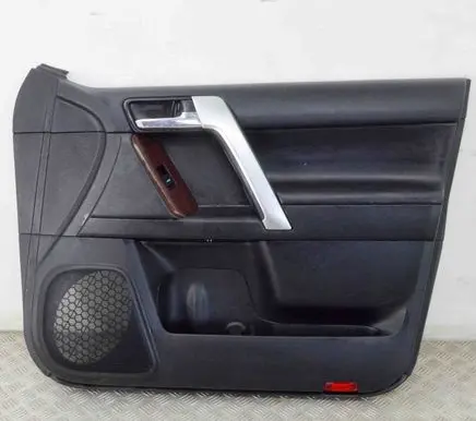 Toyota Land Cruiser (BJ70) Front door card panel trim 6779560060