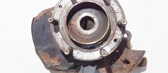 KIA Carnival Front wheel hub
