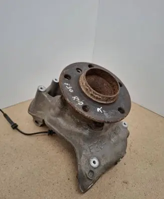 BMW 3 F30 F35 F31 Front wheel hub 679228705 10878810
