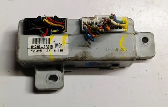 Hyundai i30 Engine control unit/module 91940A5010 AM61116 12341N